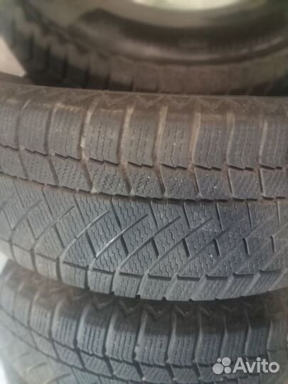 Continental ContiVikingContact 6 215/65 R16