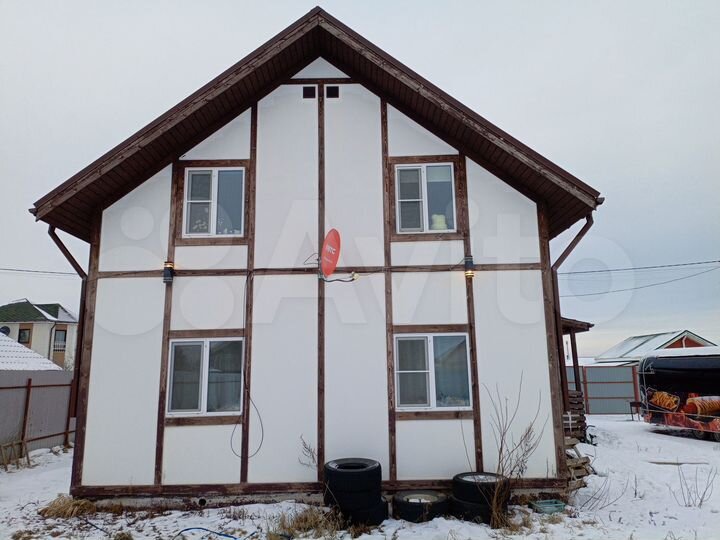 Дом 139,8 м² на участке 10 сот.