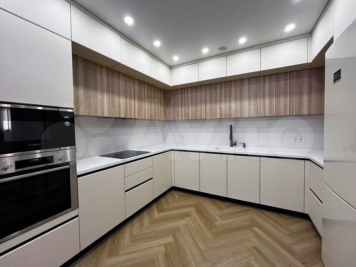 4-к. квартира, 108 м², 14/32 эт.