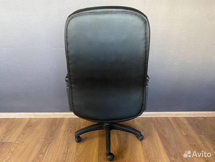 Компьютерное кресло