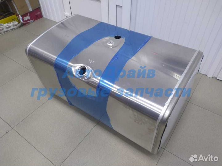Топливный бак на Scania 4 P G R T 500L Скания