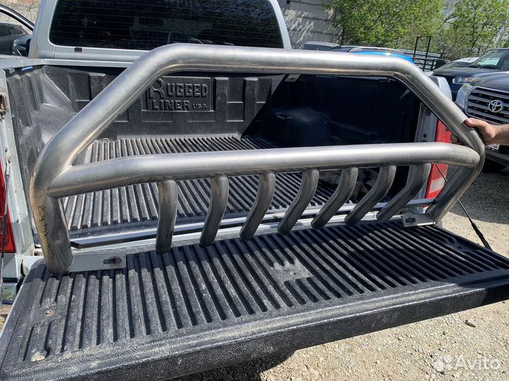 Кенгурятник и пороги на RAV 4