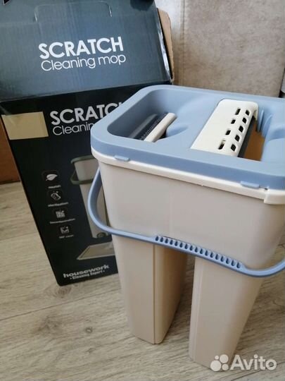 Швабра и ведро с отжимом