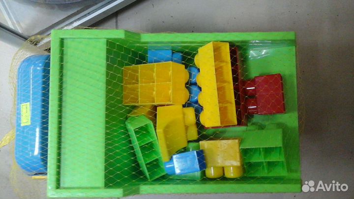 Детские развивающие игрушки