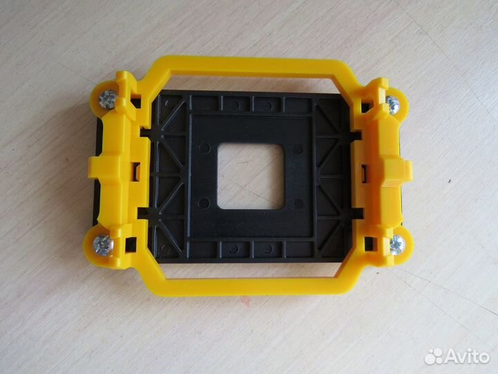 Корпусные вентиляторы, разветвители, переходники