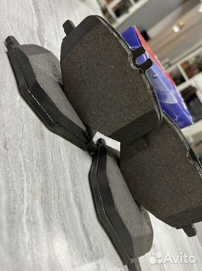 Задние тормозные колодки W463 X167