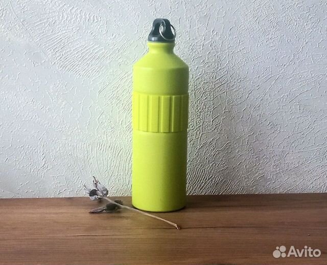 Бутылка металлическая для воды 0,75 л