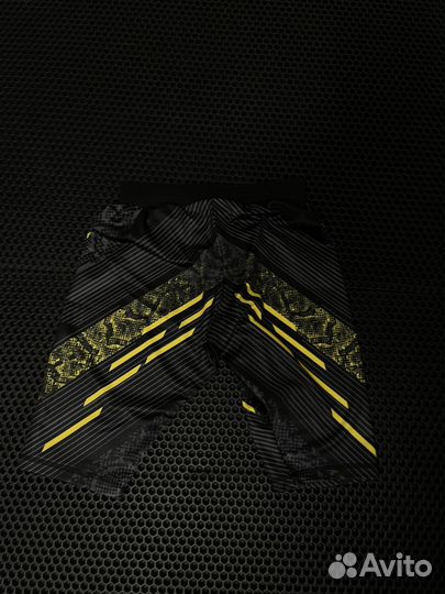 Шорты UFC Venum