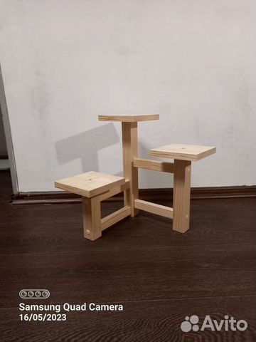 Подставка для цветов напольная