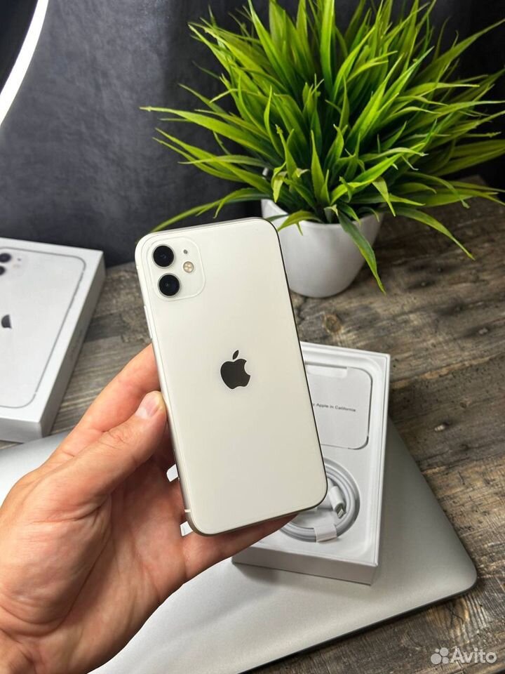 iPhone 11, 256 ГБ