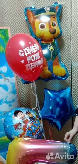 Фольгированные шары, цифра, свечи и наручные часы