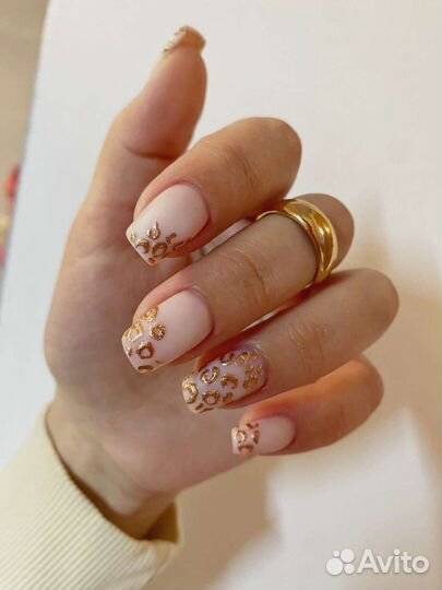 Маникюр, наращивание, педикюр