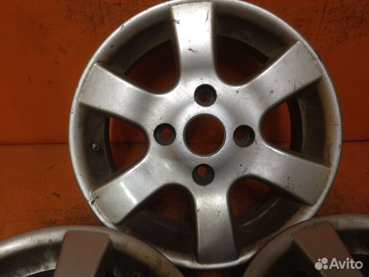 4 шт. Диски 14 4х114,3 DIA 67,1