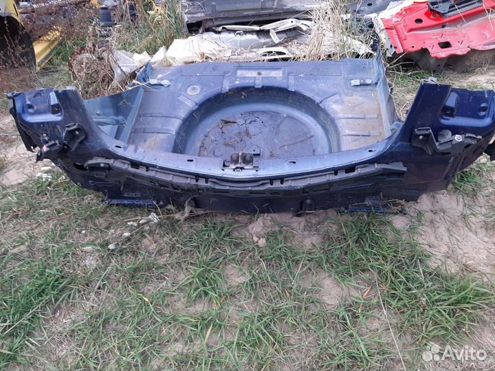 Панель задка Opel Astra J GTC