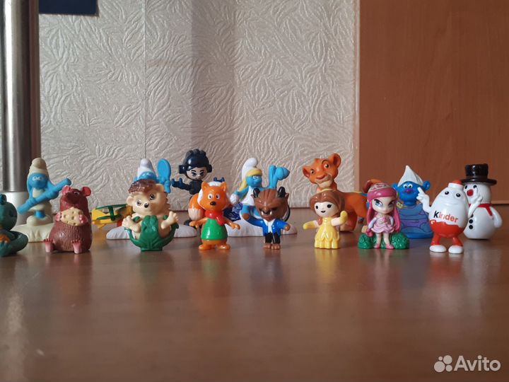 Набор фигурок из Киндер-Сюрприз - 23 шт. Од