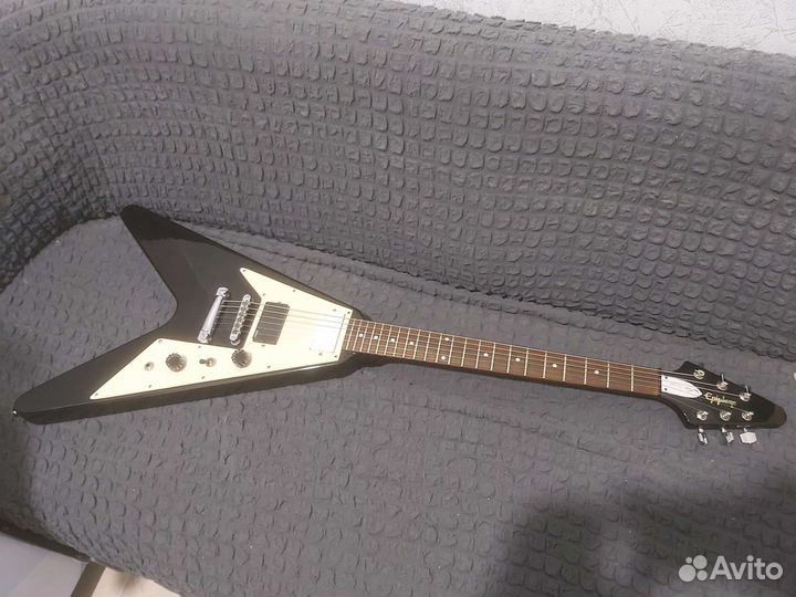 Epiphone flying v
