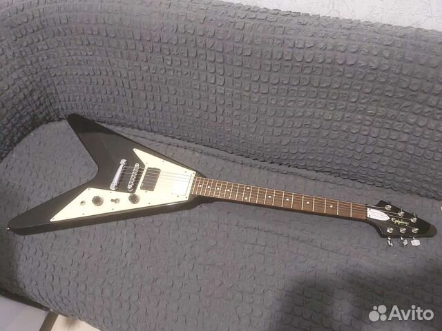 Epiphone flying v
