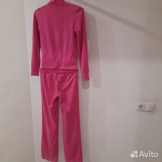 Костюм спортивный женский oggi р-р 40-42-44 велюро