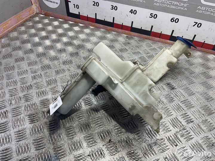Бачок омывателя для Volkswagen Passat 6 3C0955453P