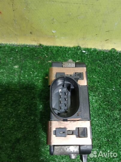 Блок электронный Audi A4 (B9) 2015