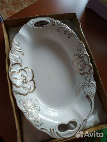Блюдо фарфор (хлебница)