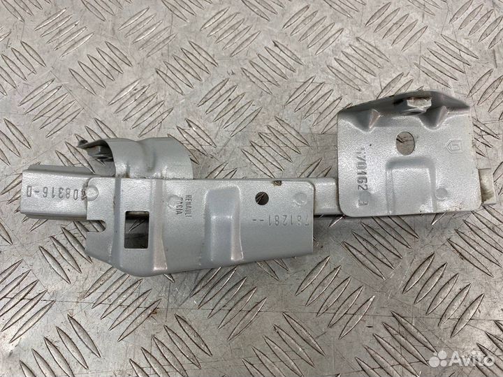 Б/У направляющая стекла двери задний левый Renault