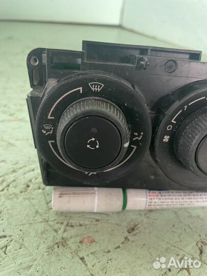 Блок управления печкой peugeot 308