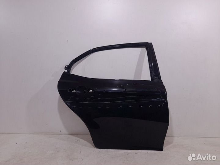 Дверь задняя правая Toyota Camry V70 2018