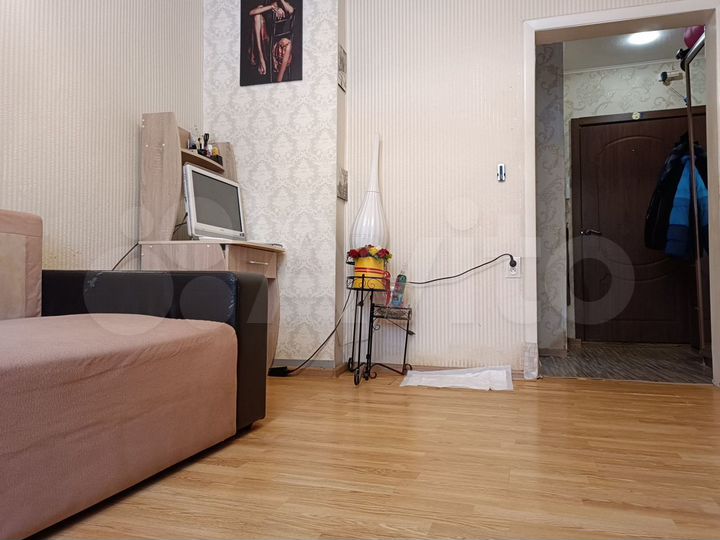 2-к. квартира, 37 м², 1/3 эт.