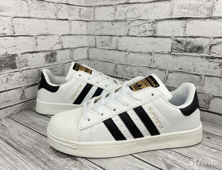 Кроссовки adidas superstar