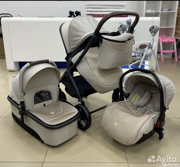 Коляска 3 в 1 Люкс мам к 92