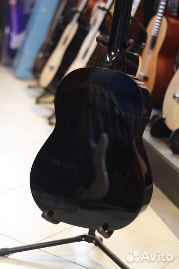 Классическая гитара Fabio