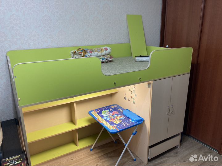 Детский комплекс с кроватью