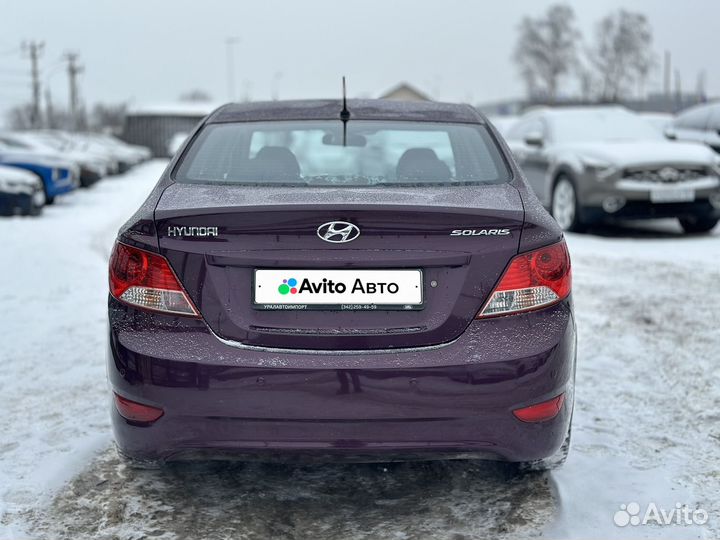 Hyundai Solaris 1.4 МТ, 2012, 235 000 км