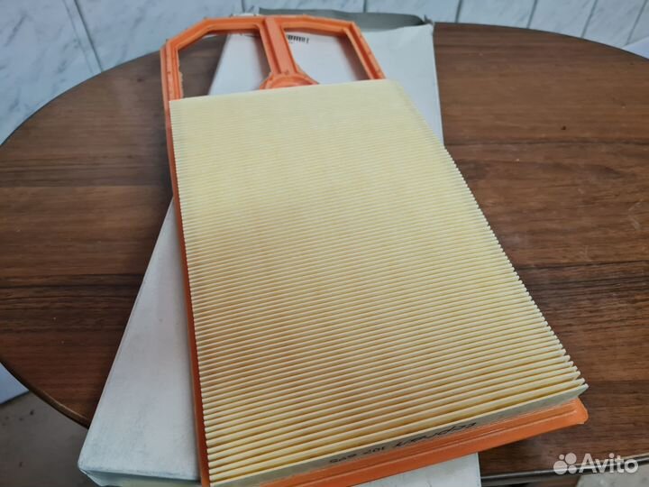 Возд. фильтр VW Golf 4/Bora/Polo 1.4/1.6 95-05