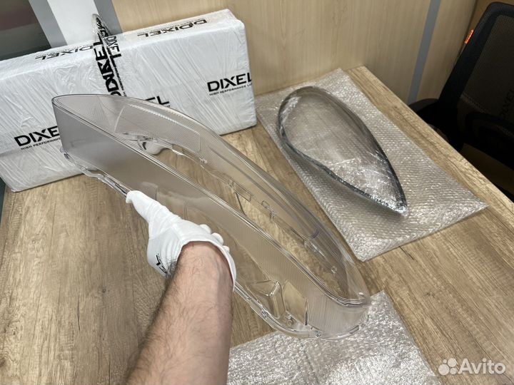 Стекло фары Volvo S60 II рест. 2013-2018