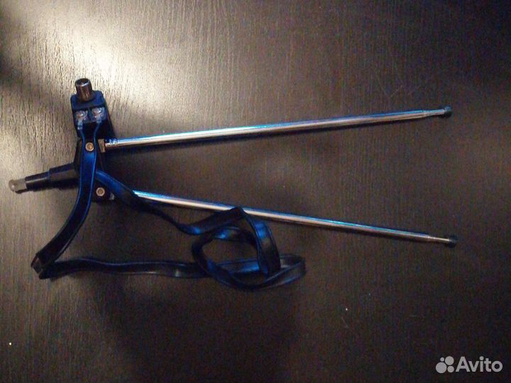 Антенна для тв комнатная