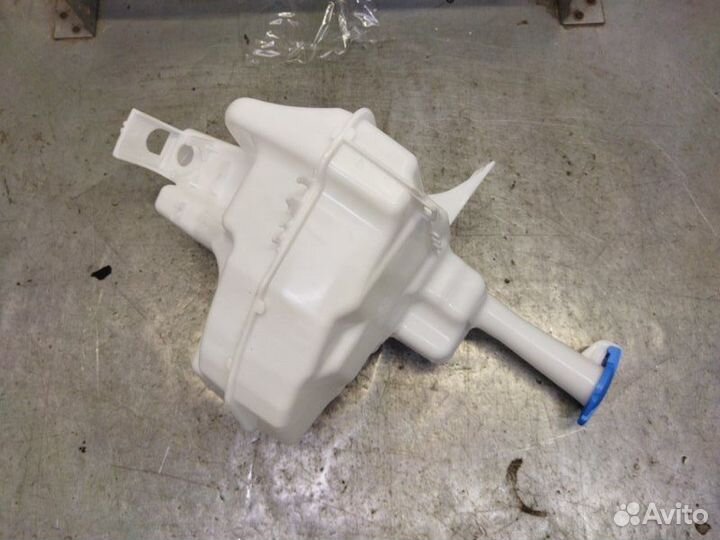 Бачок омывателя Hyundai Solaris 2010-2014