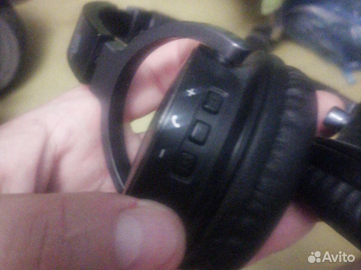 Беспроводные наушники