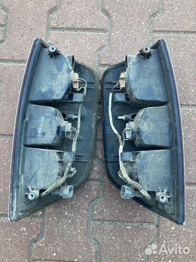 Задние фонари Ниссан навара