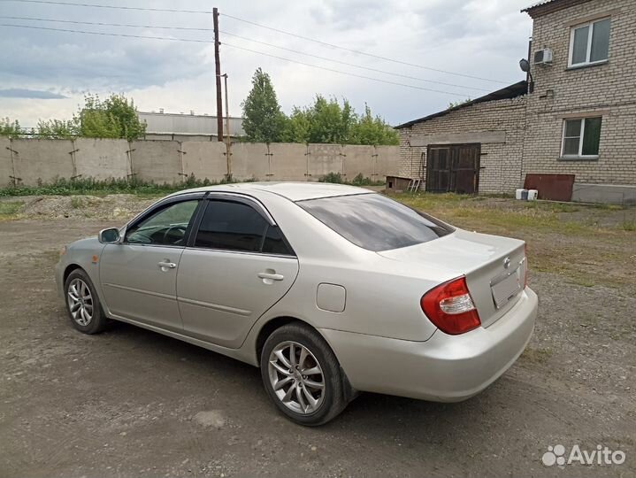 Toyota Camry 2.4 AT, 2003, 240 000 км