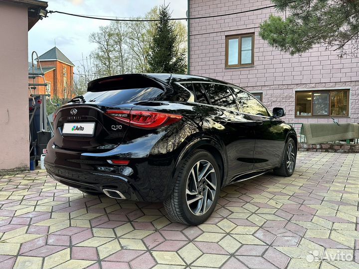 Infiniti Q30, 2018