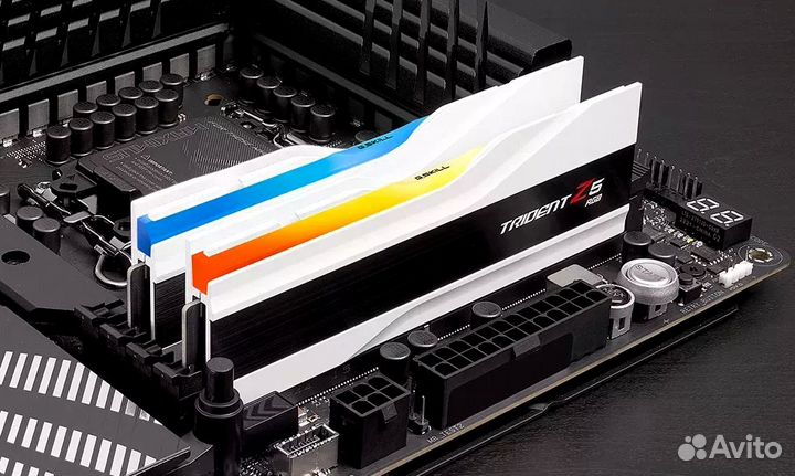 32Gb DDR5 6400MHz G.Skill Trident Z5 RGB (F5-6400J