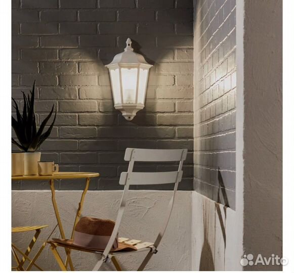 Светильник настенный