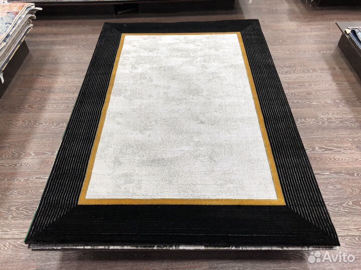 Ковер Omega 1.6х2.3 Черный, золотой