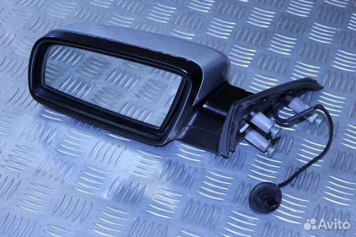 Зеркало левое (3 контакта) BMW E60/E61