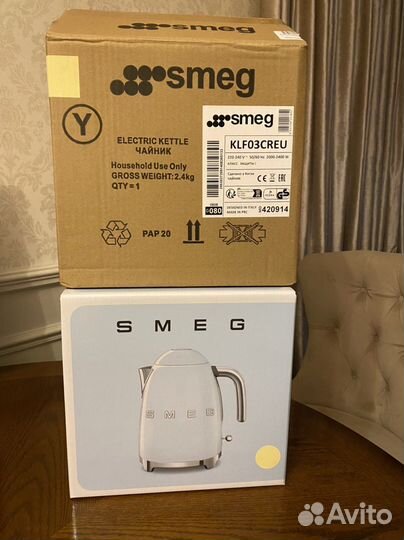 Коробка для чайника smeg