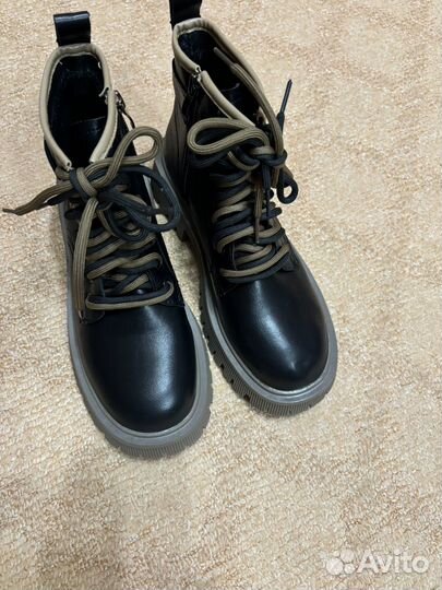 Ботинки женские