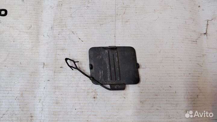 Заглушка буксир крюка BMW X5 2006-2013 год (E70)