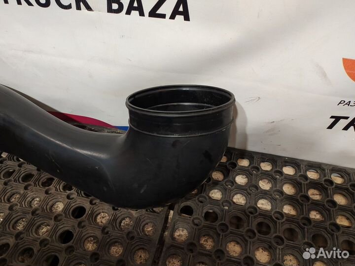 81082010490 Патрубок воздушного фильтра